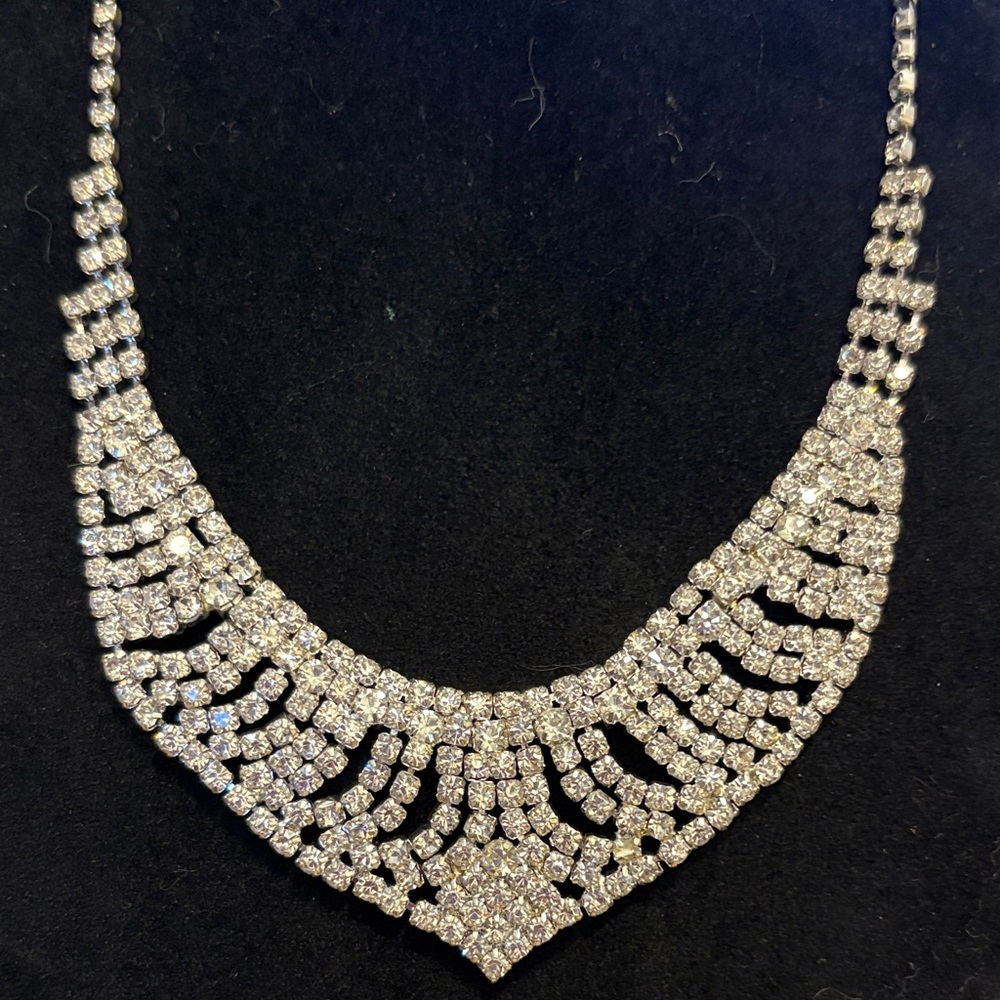 Vintage crystal bib, necklace, art deco